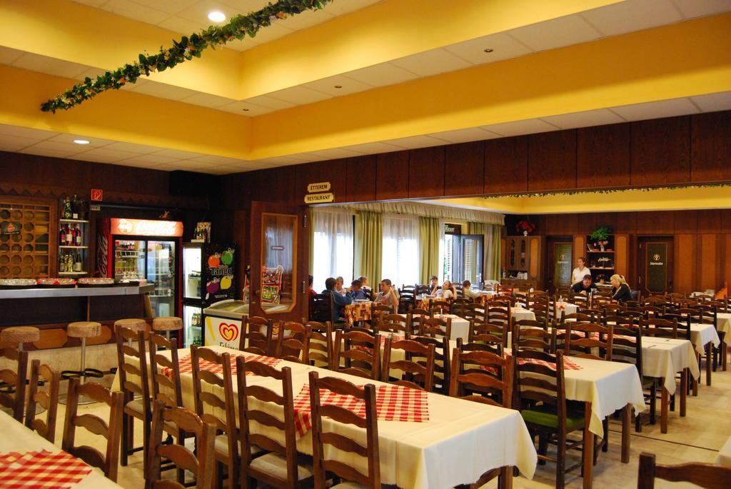 Hotel Agro Balatonfüred Buitenkant foto